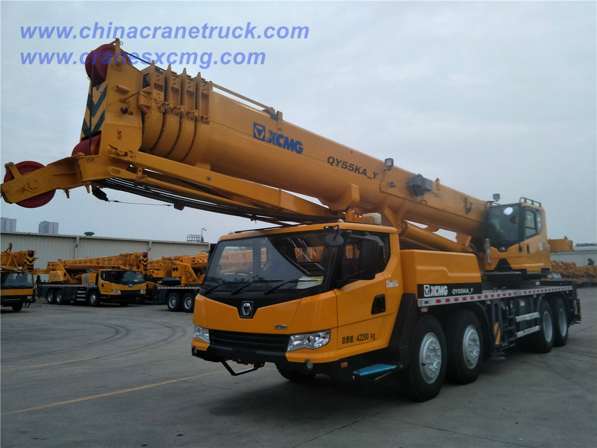 XCMG 55t RHD truck crane XCMG 55t RHD truck crane