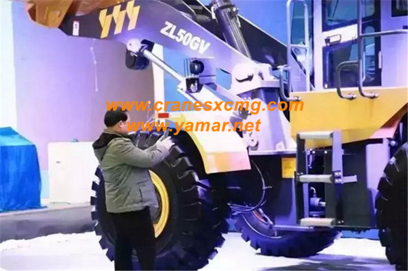 XCMG Euro3 engine loader ZL50GV XCMG Euro3 engine loader ZL50GV