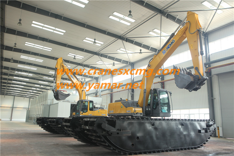 XCMG Amphibious Excavator (2)