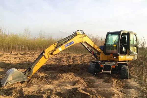 wheel excavator.jpg