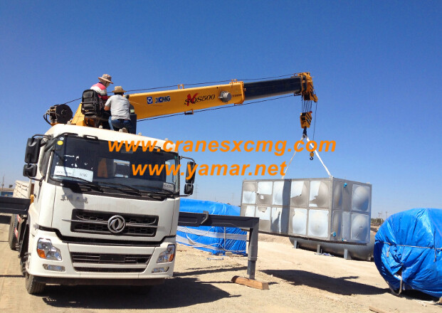 XCMG double hook truck-mounted crane export to Ethiopia