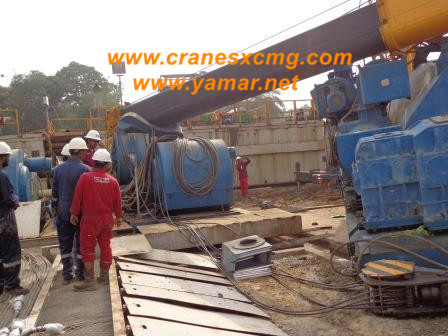 XCMG truck crane QY70K-I overturned (2)