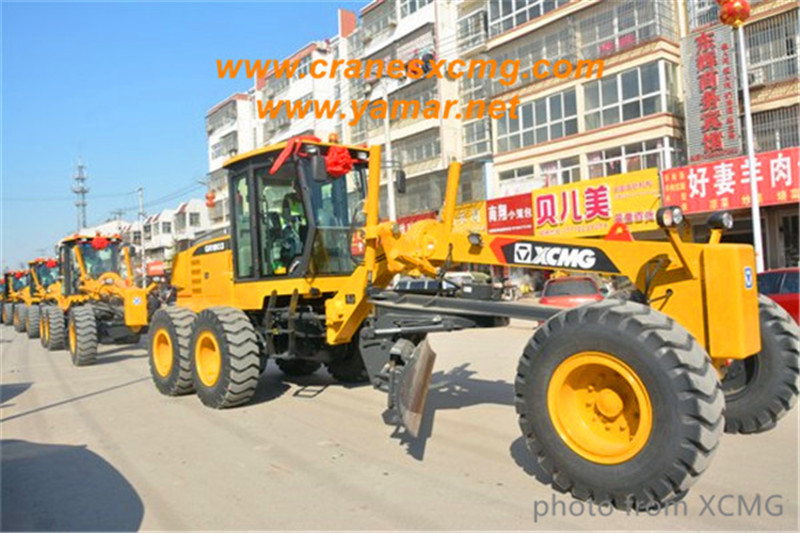 XCMG motor grader in Wedding (1)
