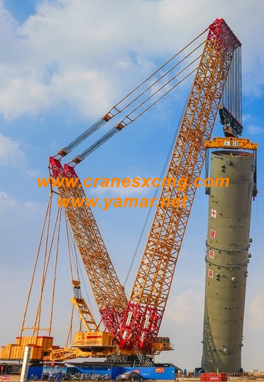 XCMG 4000 ton crawler crane at work