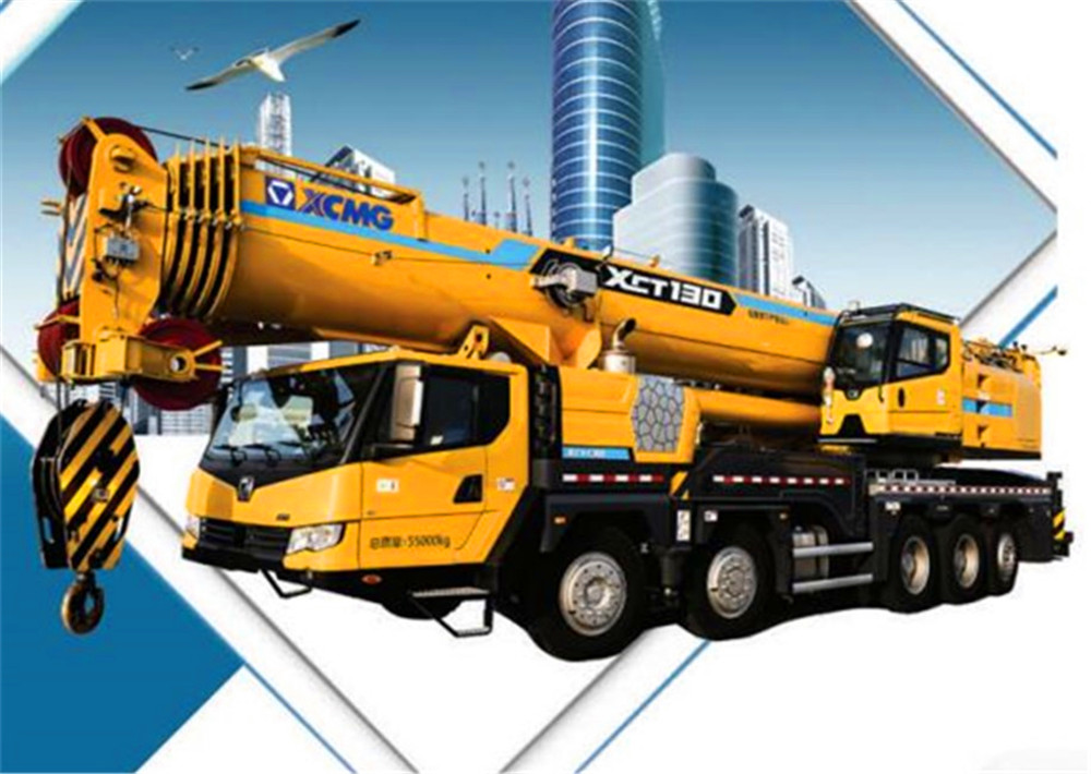 XCMG 130 ton truck crane XCT130