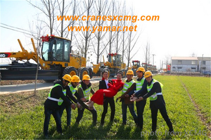 XCMG motor grader in Wedding (3)