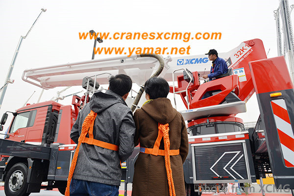 XCMG Aerial Fire Fighting platform truck DG32K1