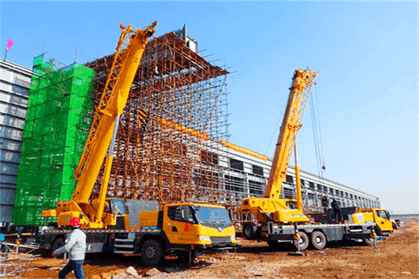 XCMG truck crane XCT25 (2)