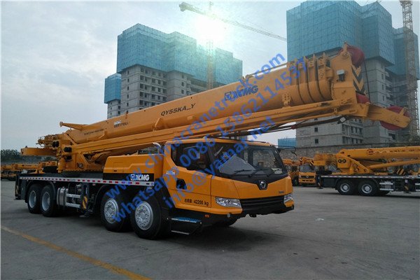 XCMG 55 ton right hand drive truck crane