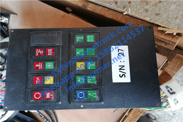 switch panel (2)