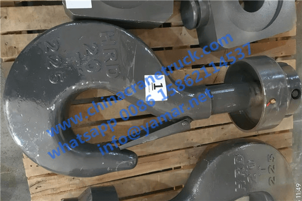 Crane Hooks (1).png