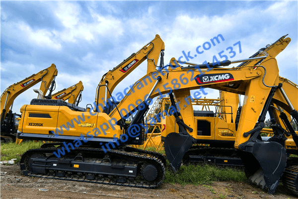 Customer Order XCMG Excavator 